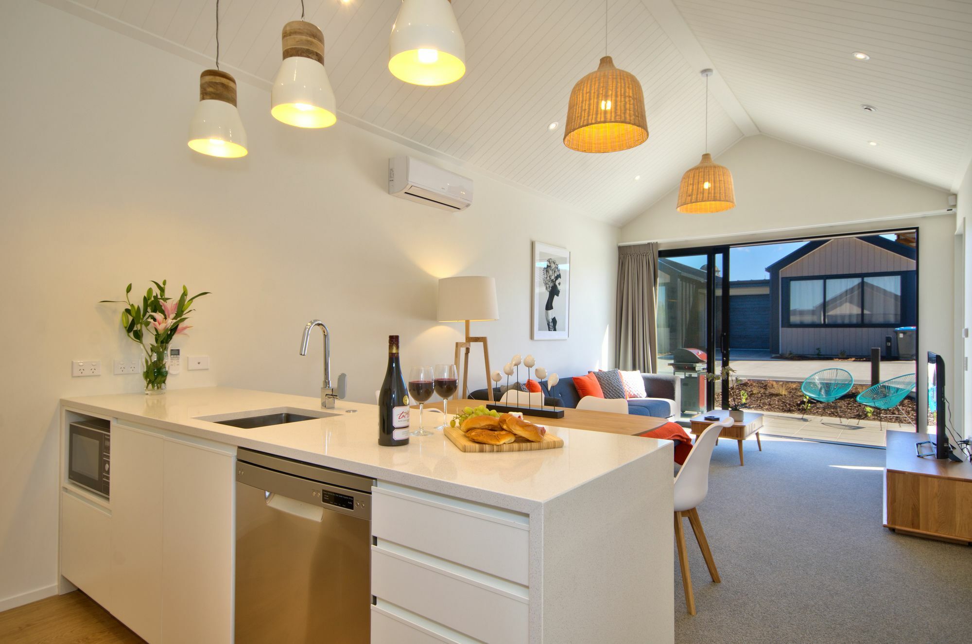 Cherry Blossom Holiday Apartment Queenstown Exteriör bild